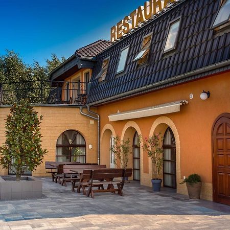 Lawendowy Ogród Brzeg Exterior foto